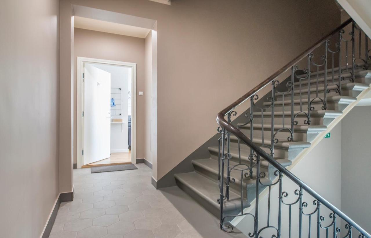 Cozy Modern Studio - Great For Short Trips Riga Exterior photo